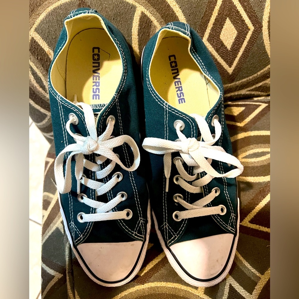 Green converse!